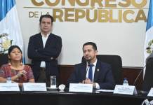 El presidente del Congreso lidera la Comisión Permanente. Foto La Hora: Fabricio Alonzo