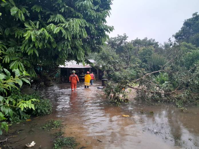 crecida Petén Iztá