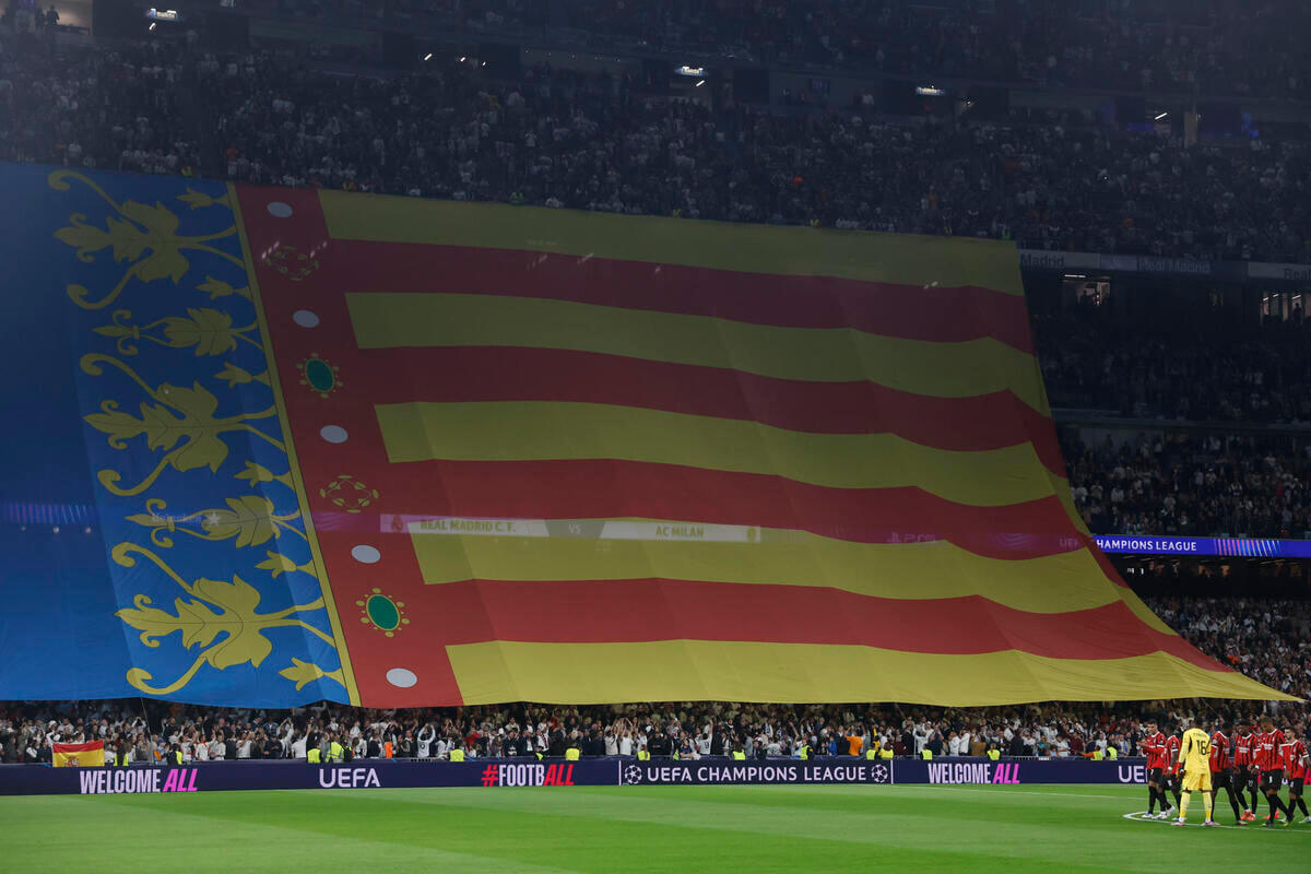 Homenaje en el Santiago Bernabéu