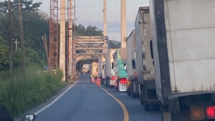 Los trabajos en el Puente Nahualate han concluido, dijo el Ministro del CIV, Félix Alvarado. Foto La Hora: Cortesía