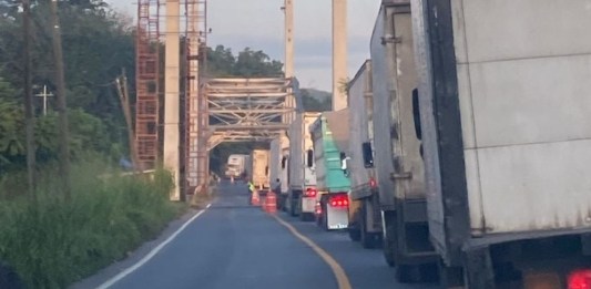 Los trabajos en el Puente Nahualate han concluido, dijo el Ministro del CIV, Félix Alvarado. Foto La Hora: Cortesía