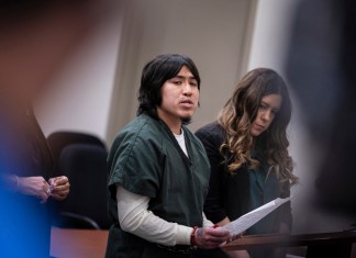 Brandon Ortiz Vite, ciudadano mexicano, da una declaración antes de ser sentenciado el jueves 7 de noviembre de 2024, en la Corte del condado de Kent, en Grand Rapids, Michigan, tras declararse culpable del asesinato en segundo grado de su novia, Ruby García, de 25 años, en marzo. Foto: La Hora/AP