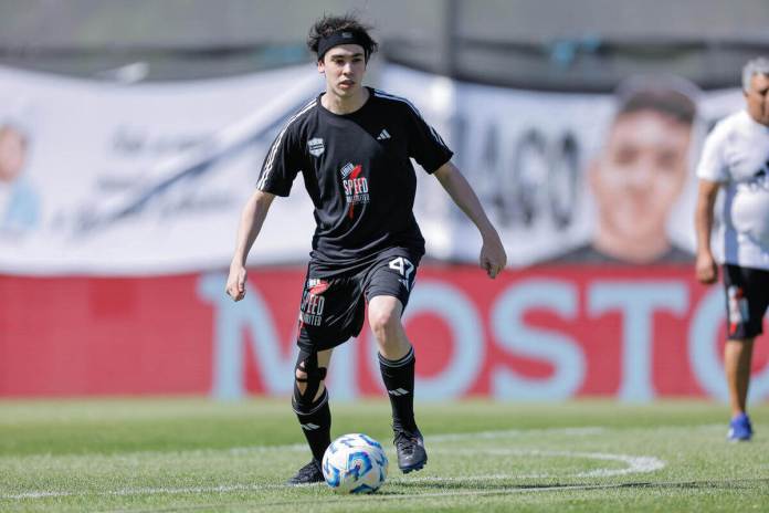 Spreen debutó en la Primera División de Argentina con 24 años.