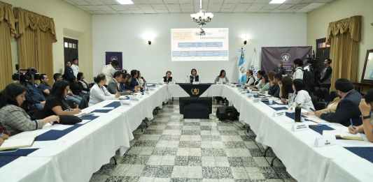 En alta Verapaz priorizan 9 municipios por altas cifras de desnutrición aguda. Foto La Hora: Vicepresidencia