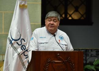 Somos respetuosos de la ley, dijo el Ministro de Gobernación, Francisco Jiménez. Foto La Hora: Daniel Ramírez.