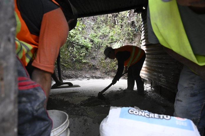 Declaran a San Gaspar Ixchil, Huehuetenango libre de pisos de tierra. Foto La Hora: Gobierno de Guatemala