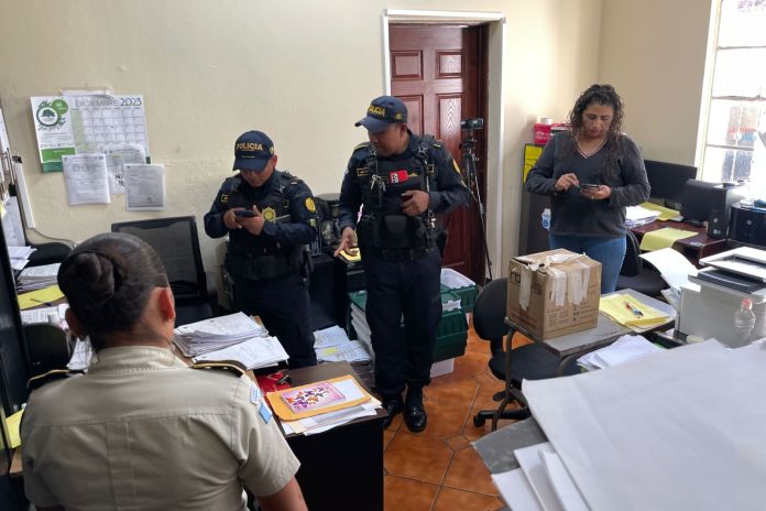 Policías en la DGT