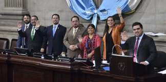 La junta directiva del Congreso se congratula con la aprobación de la Ley de Competencia. Foto: Organismo Legislativo