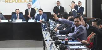 Los jefes de bloque acuerdan iniciar la discusión del presupuesto general. Foto La Hora: Fabricio Alonzo