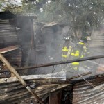 Bomberos incendio Ciudad vieja