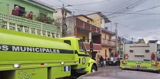 Sofocan incendio que amenazaba con expandirse en la zona 6 de Mixco Bomberos Municipales, informaron acerca del control de un incendio reportado en Sección Z lote 124, colonia El Milagro, zona 6 de Mixco.