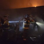 Diversas emergencias fueron atendidas en las últimas horas por cuerpos de socorro. Foto La Hora: Bomberos Voluntarios