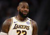 El alero de los Lakers de Los Ángeles LeBron James en el encuentro ante los Warriors de Golden State el miércoles 25 de diciembre del 2024 Foto La Hora: AP