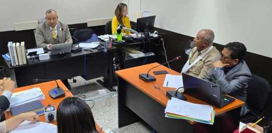 Luis Alegría deberá pagar por cada molinete en mal estado. Foto La Hora: Sergio Osegueda