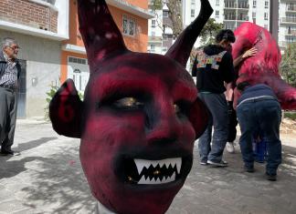 Vecinos de la colonia Arrivillaga, zona 5, invitan a presenciar su tradicional quema de diablo gigante Tradicional quema del diablo