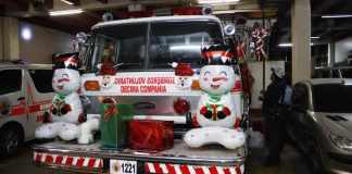 Carros alegóricos a la Navidad recorrerán el Anillo Periférico. Foto La Hora: Bomberos Voluntarios