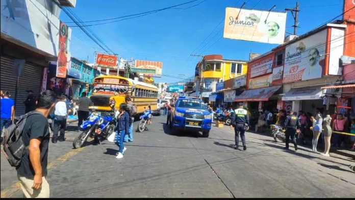 Menor falleció tras ser atropellada en zona 1 de Escuintla. Foto La Hora: Que Todo Escuintla Se Entere