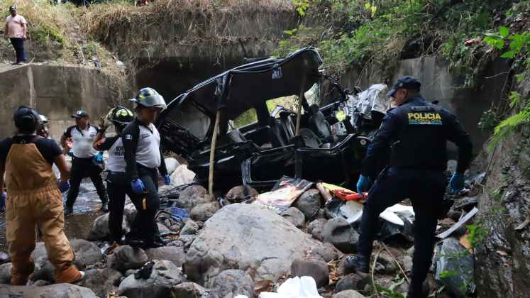 Foto La Hora: Bomberos Voluntarios