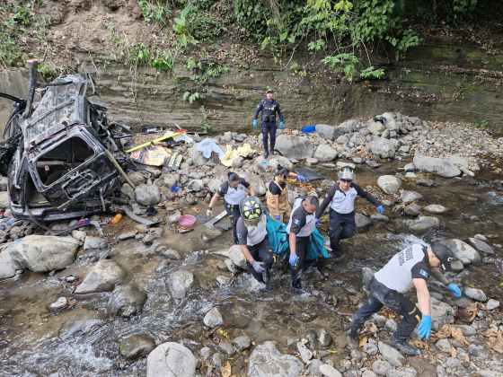 Foto La Hora: Bomberos Voluntarios