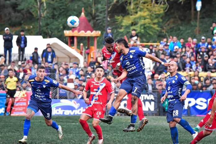 Xelajú MC y Cobán Imperial disputarán la final de vuelta del torneo Apertura 2024