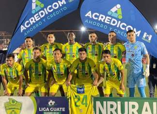 Xinabajul Huehue es la grata sorpresa del Torneo Apertura al llegar a las semifinales por primera vez en su historia. Foto La Hora: Club Xinabajul Huehue