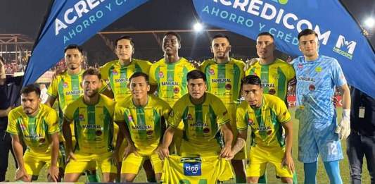 Xinabajul Huehue es la grata sorpresa del Torneo Apertura al llegar a las semifinales por primera vez en su historia. Foto La Hora: Club Xinabajul Huehue