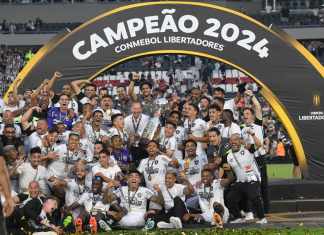 Jugadores del Botafogo celebras tras ganar la final de la Copa libertadores al vencer al Atletico Mineiro el sábado 30 de noviembre del 2024. (AP Foto/Gustavo Garello)