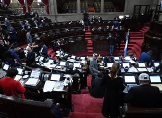 Las bancadas en el Congreso deben acordar una agenda a trabajar en 2025. Foto La Hora: Fabricio Alonzo