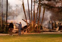 Aumenta a siete la cifra de muertos debido a los incendios que azotan a Los Ángeles
