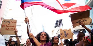 Diversas organizaciones políticas y sociales de Puerto Rico convocaron a una manifestación contra la política migratoria de Donald Trump.