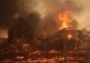 Una iglesia quemada por el incendio de Palisades yace en ruinas en el barrio Pacific Palisades de Los Ángeles, California, EE. UU. EFE/EPA/Allison Dinner