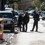 La policía investiga una casa en el distrito 7 de Nueva Orleans, Luisiana, EE.UU. El supuesto responsable es un estadounidense nacido en Texas. Foto La Hora: EFE
