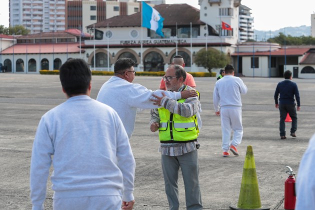 En cuatro vuelos, Guatemala recibió más de 300 deportados esta semana