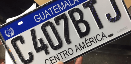 ¿Qué sucedió con las placas metálicas de circulación que la SAT había gestionado en 2024?