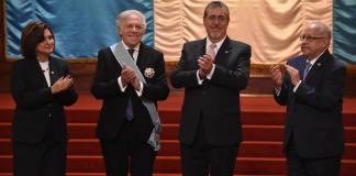Condecoración Luis Almagro