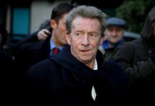 Fallece el mítico Denis Law, Balón de Oro del 64 y leyenda del Manchester United Denis Law, leyenda del Manchester United y del fútbol escocés. Foto La Hora: EFE