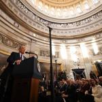 El presidente estadounidense, Donald Trump, habla durante la ceremonia de investidura en la Rotonda del Capitolio de Estados Unidos el 20 de enero de 2025 en Washington, DC. Donald Trump asume su segundo mandato como el 47º presidente de Estados Unidos. (Estados Unidos). Foto La Hora: EFE