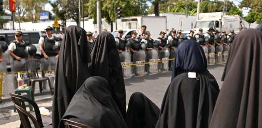 Lev tahor bloqueo av. elena