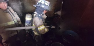 Bomberos Voluntarios informaron acerca de los trabajos de rescate y control de incendios de un incendio estructural de un bloque de habitaciones en zona 3.