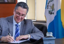Por «nudos de poder», Jorge Mario Andrino Grotewold renuncia a la gerencia del INFOM