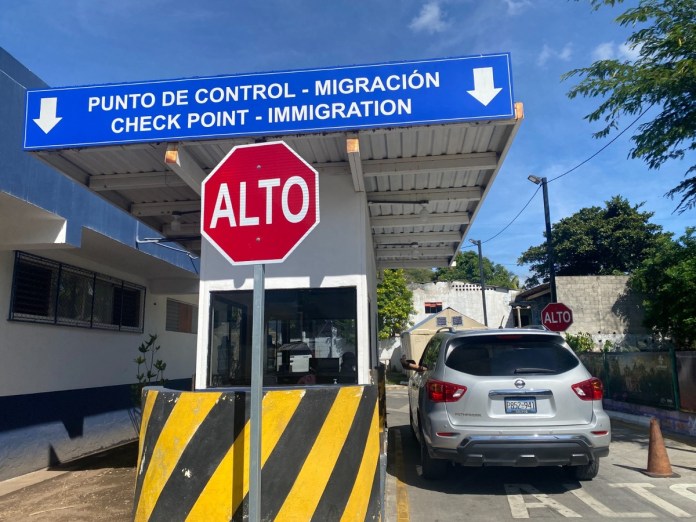 Fortalecimiento de Puestos Migratorios ante la llegada de las festividades del Cristo Negro en Esquipulas. Foto La Hora: IGM