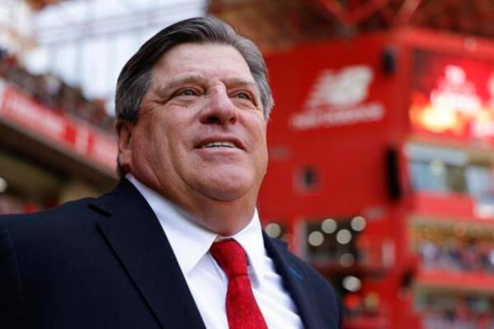 El entrenador mexicano Miguel Herrera fue nombrado este martes nuevo seleccionador de Costa Rica Foto La Hora: EFE