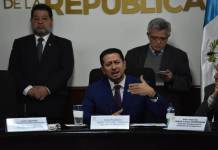 Nery Ramos por bancada Semilla: asumo la responsabilidad de mis decisiones El presidente del Congreso, Nery Ramos, comentó que se solicitó información al TSE respecto al estado del partido Movimiento Semilla. Foto La Hora: Daniel Ramírez