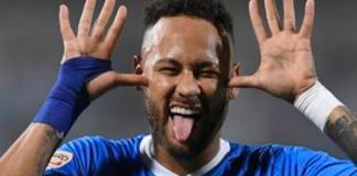 El delantero brasileño Neymar se despidió este martes del Al-Hilal Foto La Hora: EFE