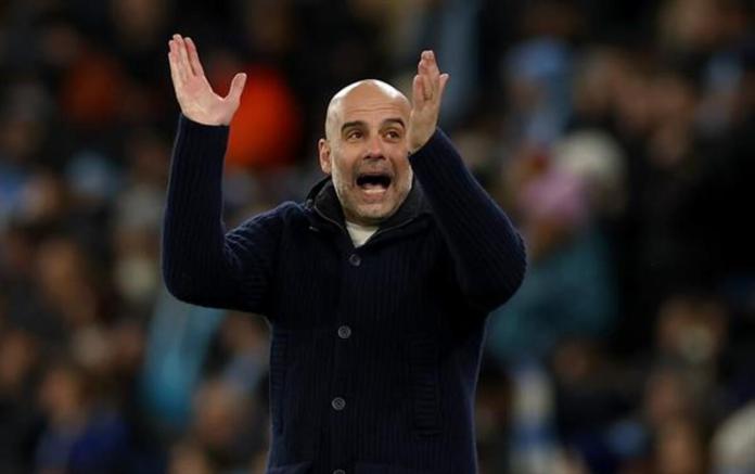 El entrenador del Manchester City, Pep Guardiola, opinó este viernes sobre el emparejamiento, de nuevo, de su equipo en la eliminatoria de acceso a octavos de final de la Liga de Campeones con el Real Madrid. Foto La Hora: EFE