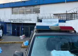 Altercados en el albergue Casa Nuestras Raíces Guatemala ocasiona cierre de calles. Foto La Hora: Daniel Ramírez