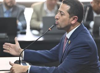 El presidente Nery Ramos testificando en el caso Hogar Seguro. Foto: Fabricio Alonzo / La Hora