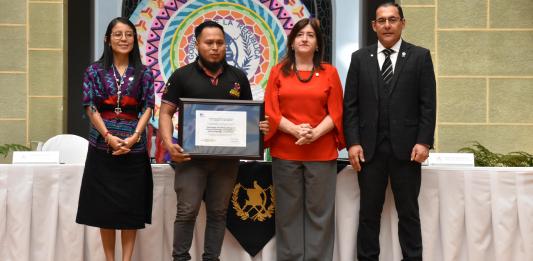 Guatemala recibe certificado de Patrimonio Cultural de la Humanidad por los Barriletes Gigantes de Sumpango y Santiago Sacatepéquez