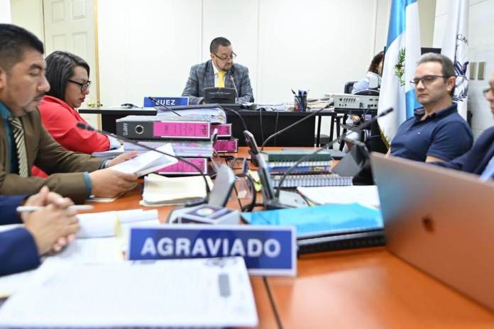 El juez Carlos Toledo aplazó su resolución para la próxima semana. Foto La Hora: Fabricio Alonzo