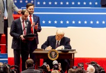 La Casa Blanca ordena suspender por 90 días la cooperación para evaluar programas Donald Trump. EFE / La Hora